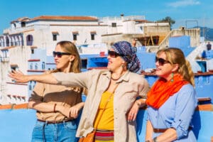 group-tourists-famous-blue-city